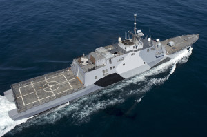 Uusi rannikko-häivehävittäjä USS Freedom (LCS 1) eteläisen Kalifornian rannikolla. Kuva: U.S. Navy